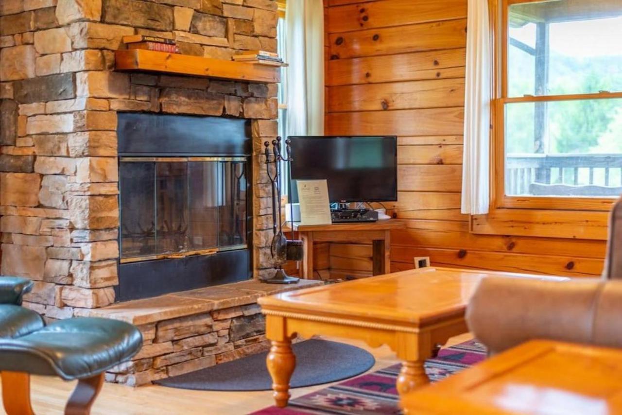 Candler Log Cabin Stunning Mountain Views On 12 Acres מראה חיצוני תמונה