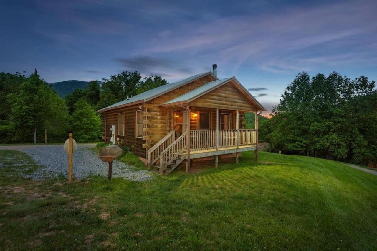 Candler Log Cabin Stunning Mountain Views On 12 Acres מראה חיצוני תמונה